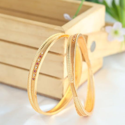 Zeraki Jewels Women's Traditional Gold Plated Aashvi Bangle (Set of 2) 