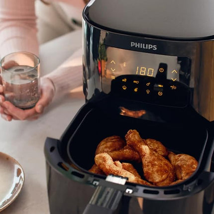 Philips Essential Air Fryer HD9252/70 with Rapid Air Technology, uses up to 90% less fat, 7 Presets Touch Screen 