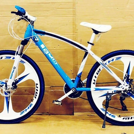 Amaze BMV X6 Sleek Cruiser Bicycle | 26-Inch White Bike with 21-Speed Gears, Dual Disc Brakes, Hydraulic Suspension, and Strong Carbon Steel Frame | Great for City Rides and Off-Road Adventures 