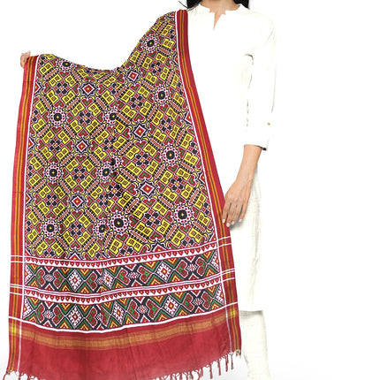 Garvi Gurjari Yellow and Maroon Handwoven Double Ikat Silk Dupatta | Handloom Dupatta | Patan Patola | Length 2.5mtr 