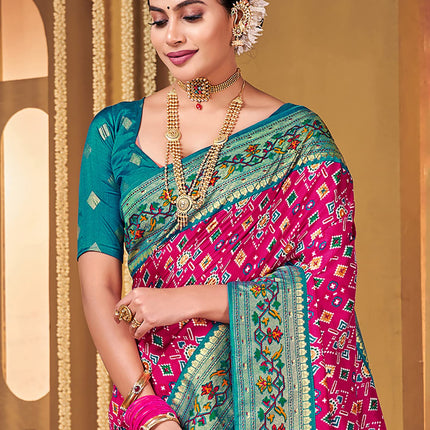 AKHILAM Women's Soft Patola Silk Ikat Print Golden Zari Border Saree With Unstitched Blouse Piece (Pink_SMNGLM1004_SS) 