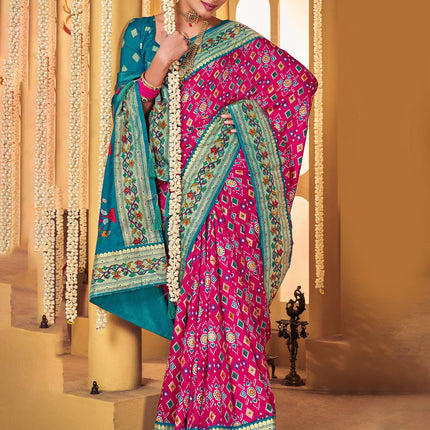 AKHILAM Women's Soft Patola Silk Ikat Print Golden Zari Border Saree With Unstitched Blouse Piece (Pink_SMNGLM1004_SS) 