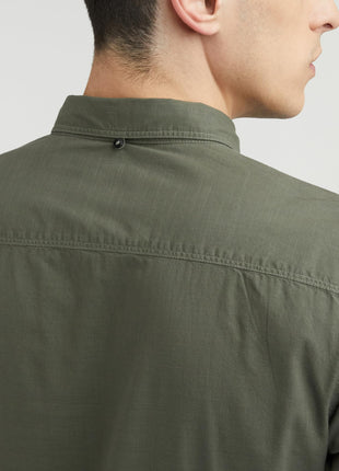 Allen Solly Men's Cotton Solid Slim Fit Shirt (ASSFWMOFG80292_Olive 40) 