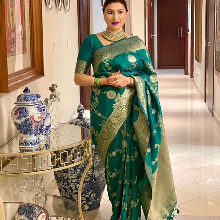 Avantika Fashion Women's Kanjivaram Soft Silk Banarasi Sarees With Blouse Piece 