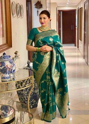 Avantika Fashion Women's Kanjivaram Soft Silk Banarasi Sarees With Blouse Piece 