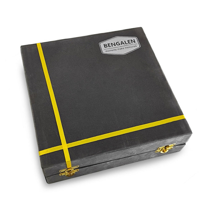 BENGALEN Pooja Thali Set Silver Plated with Grey Gift Box Designed 22 cm Puja Plate Kalash Bowl Ghanti Spoon Dhup Dan Diya for Home Office Diwali Wedding Return Gift Items 