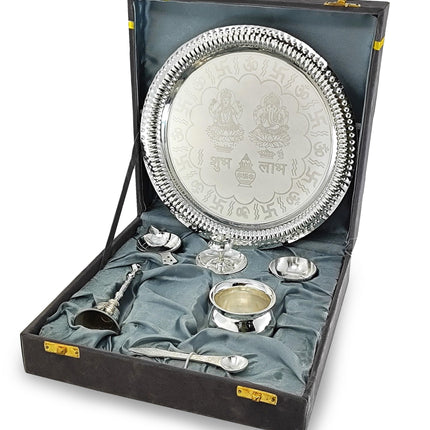 BENGALEN Pooja Thali Set Silver Plated with Grey Gift Box Designed 22 cm Puja Plate Kalash Bowl Ghanti Spoon Dhup Dan Diya for Home Office Diwali Wedding Return Gift Items 