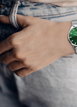 BRUNO MILANO Stylish Analogue Watches Silver Dial Shiny Silver Band for Women and Girls (Green) 