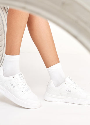 Campus Women's OG L3 Sneakers White Silver Size 5 UK India 