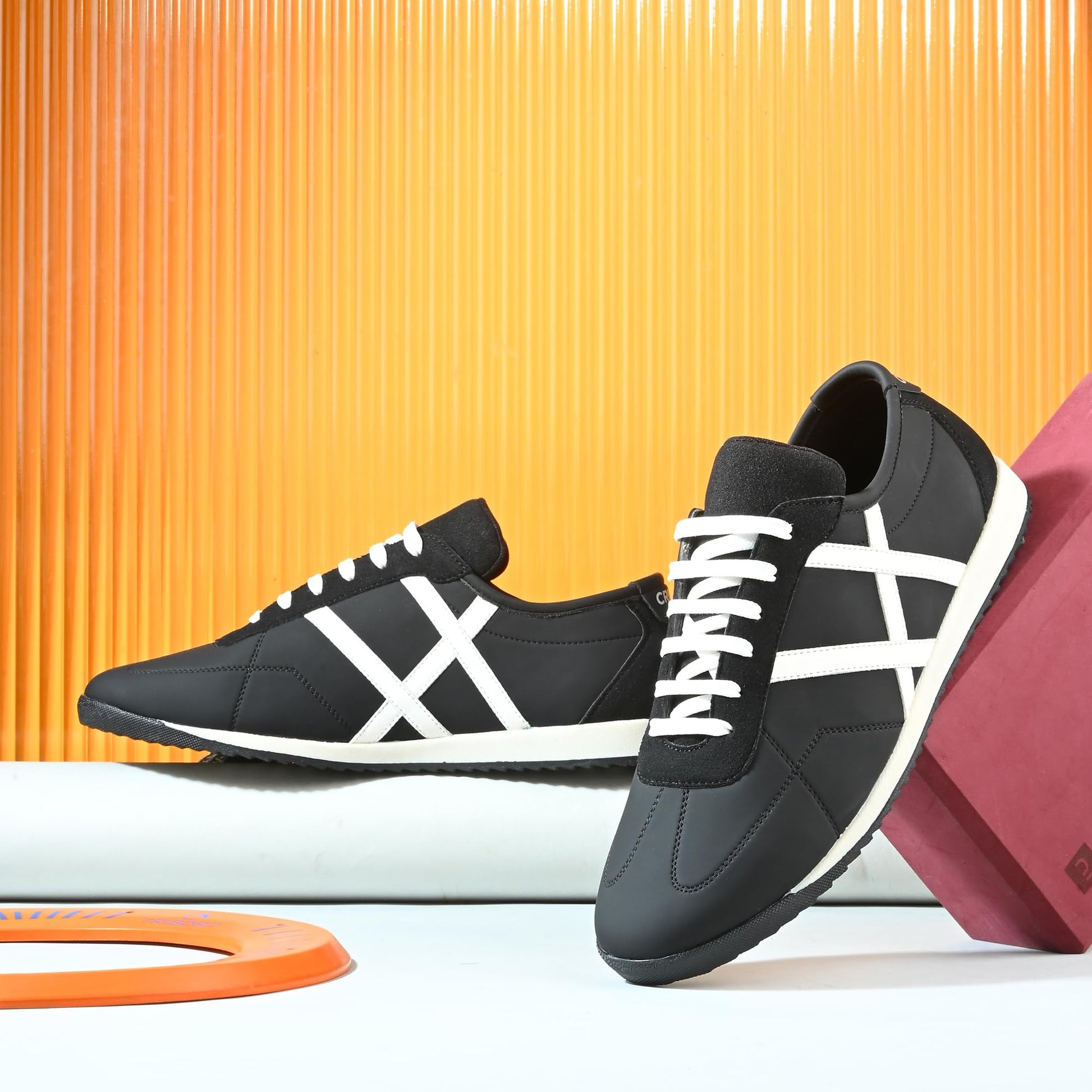 Cruiser Black Sneakers for Men 2579-1 