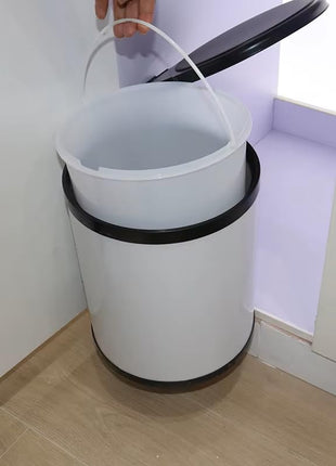 DBR Stainless Steel Auto Lid Pedal Dustbin/Garbage Bin with (9 LTR .) Silver & Black, Modular Kitchen Hardware & Accessories 
