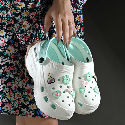 DOCTOR HEALTH SUPER SOFT Adjustable Strap Clogs for Women | Stylish and Anti Skid Women Clogs with Cushioned Footwear | Comfortable | Lightweight | Everyday Use Mules for Women Sandals 