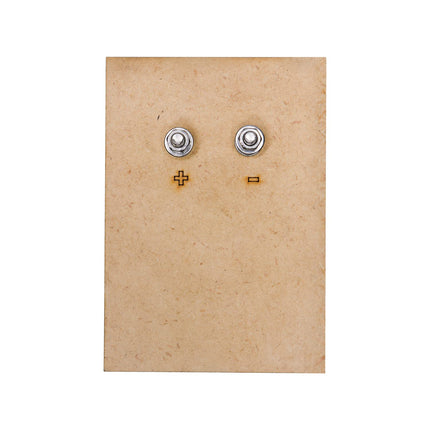 Electronic Spices 99 x 69 x 03 Mini Solar Panel With Mdf Base Diy Screw Type 6V-180 mA For school & Industrial Mini Science Robotic Projects (Square Shape) 