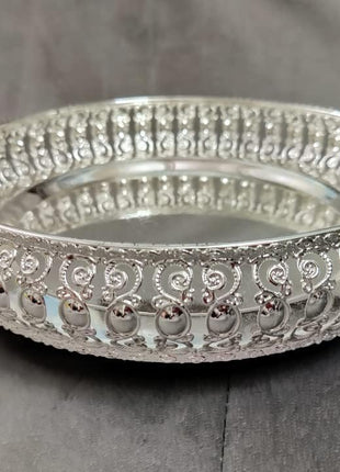 G K EXCLUSIVE™ German Silver Tray, Best Gift for Diwali, Anniversary, House Warming, Birthday (10inch), Round Shape 