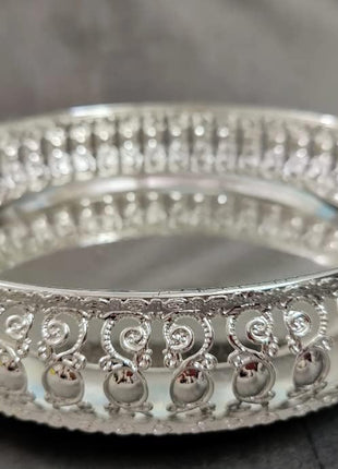 G K EXCLUSIVE™ German Silver Tray, Best Gift for Diwali, Anniversary, House Warming, Birthday (10inch), Round Shape 