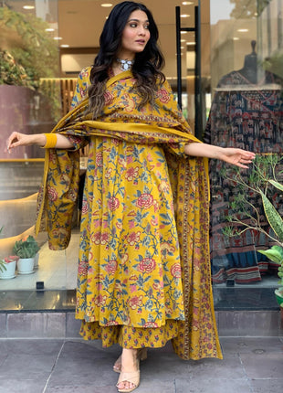 GoSriKi Women's Rayon Blend Anarkali Printed Kurta with Pant & Dupatta & Dupatta (CIA Yellow-GS_XL_Yellow_X-Large) 