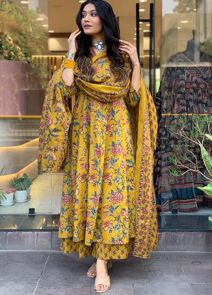 GoSriKi Women's Rayon Blend Anarkali Printed Kurta with Pant & Dupatta & Dupatta (CIA Yellow-GS_XL_Yellow_X-Large) 