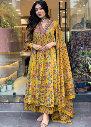 GoSriKi Women's Rayon Blend Anarkali Printed Kurta with Pant & Dupatta & Dupatta (CIA Yellow-GS_XL_Yellow_X-Large) 