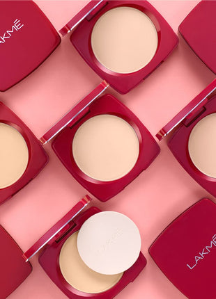 LAKMÉ Forever Matte Compact, Smooth Finish For Normal Skin , Lasts For 12 Hrs, Even Toned Look, Shell, 9G, Black 