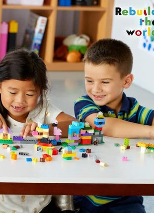 LEGO 10713 Classic Creative Suitcase, Toy Storage, Fun Colourful Basic Building Bricks for Kids, Multicolor (213 pieces) 