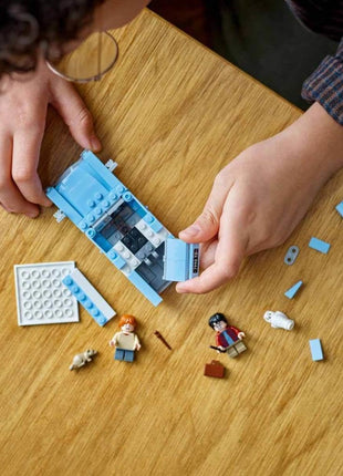 LEGO Harry Potter Flying Ford Anglia Car Toy 76424 