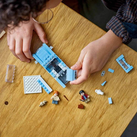 LEGO Harry Potter Flying Ford Anglia Car Toy 76424 