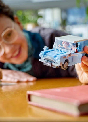 LEGO Harry Potter Flying Ford Anglia Car Toy 76424 