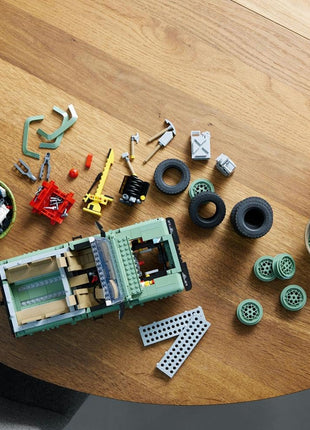 LEGO Icons Land Rover Classic Defender 90 10317 Building Kit (2,336 Pieces) 