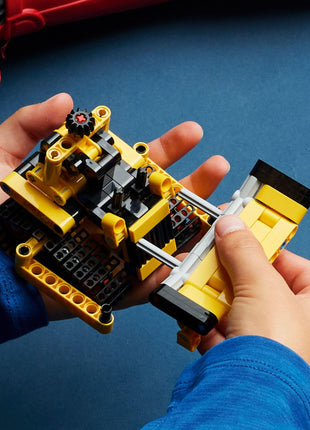LEGO Technic Heavy-Duty Bulldozer Building Set, Kids� Construction Toy, Vehicle Gift for Boys and Girls Ages 7 and Up, 42163 