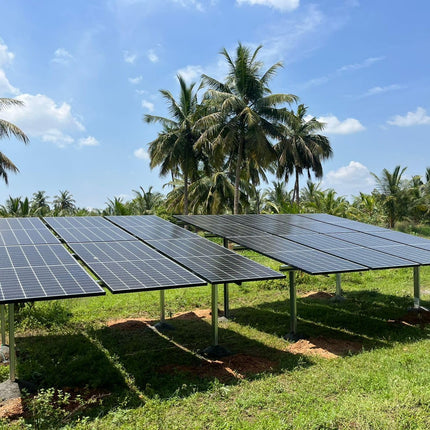 Loom Solar Panel Shark 575W TOPCon Bifacial, N-Type, Dual Glass Black Frame Panel, 144 Cells Half-Cut, IP68 Rated, BIS Certified, Efficiency 22.30%, Non DCR, Performance Warranty 25 Years (Pack of 8) 