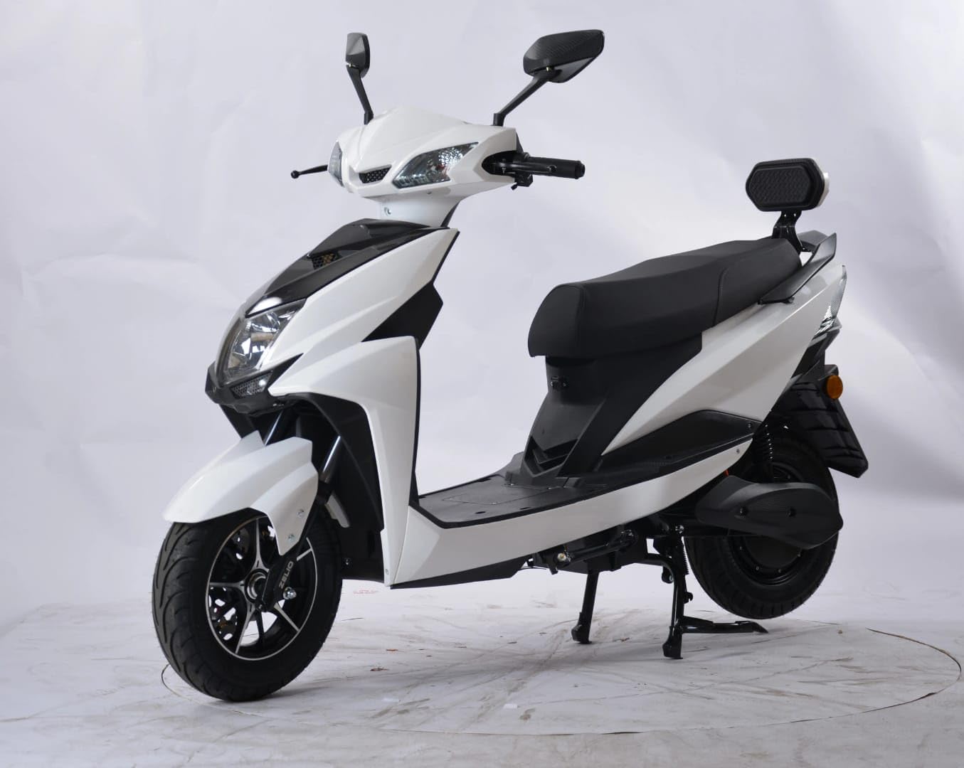 MIOOX Electric Scooter, White and Black, Disc Brake System, Comfortable Seat with Backrest 60-100km per Charge Waterproof Lithium Ion Battery with 48V 30AH Range 60 to 80 km/charge Speed 45km/h 