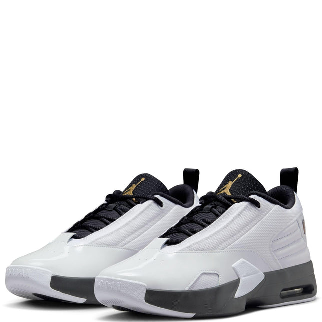 NIKE Men's Jordan Max Aura Running Shoe 6 (9), Multicolor 