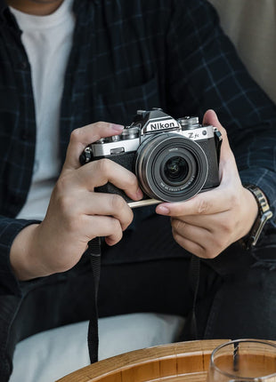 Nikon Mirrorless Z fc 20.9 MP Body with NIKKOR Z 28mm f/2.8 [SE] Lens with Additional Battery, Camera Bag & 64 GB SD Card, Small Rig L-Shape Grip, Optical Zoom, Black 