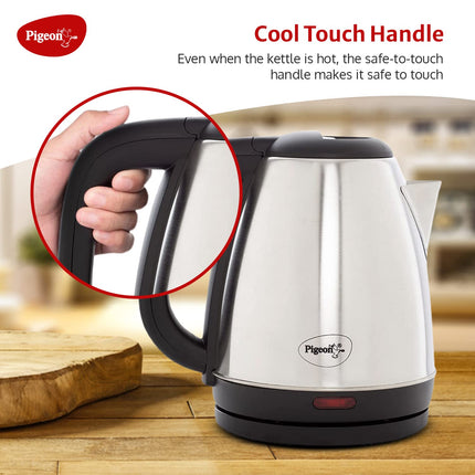 Pigeon by Stovekraft Amaze Plus Electric Kettle (14289) with Stainless Steel Body, 1.5 litre, used for boiling Water, making tea and coffee, instant noodles, soup etc. (Silver) 
