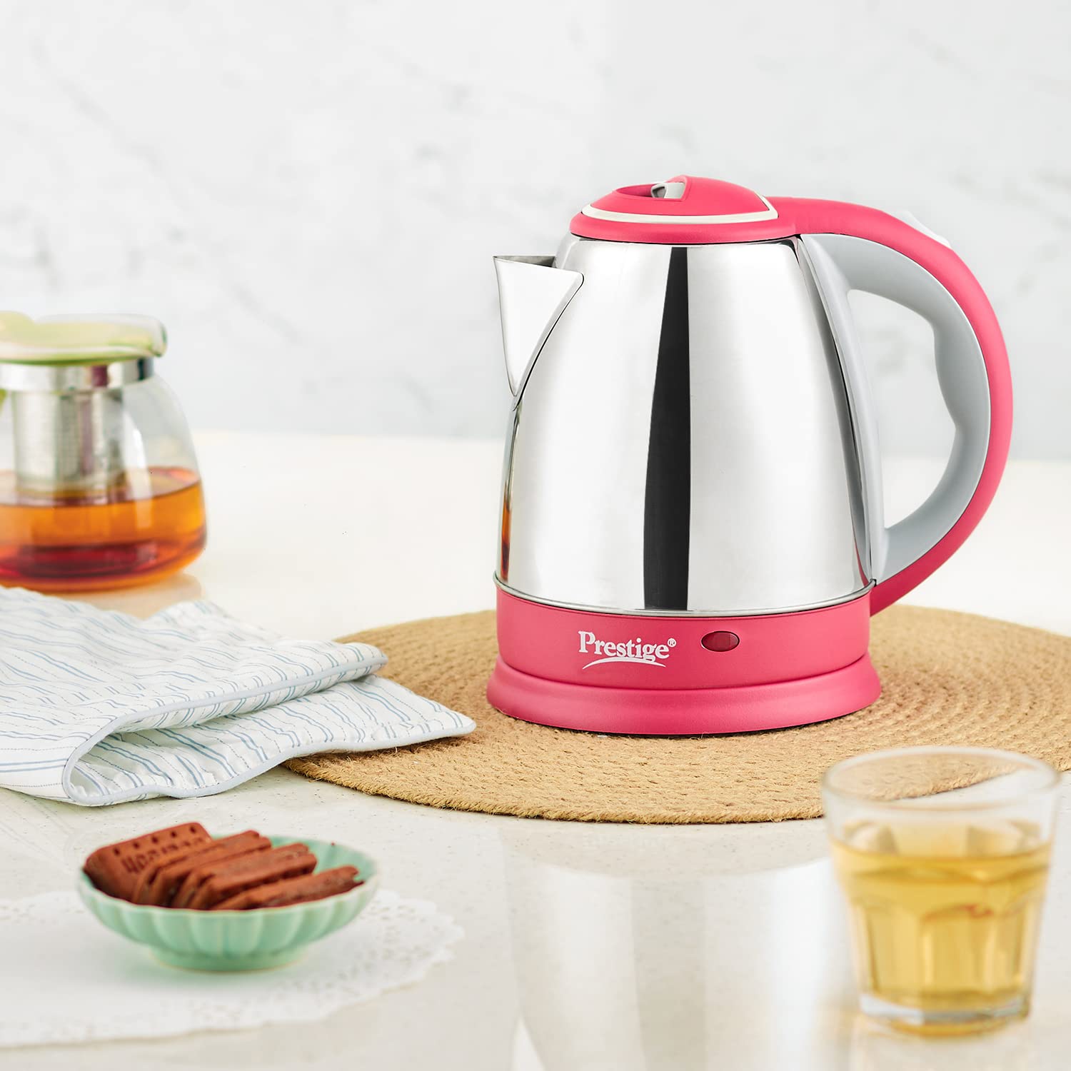Prestige Stainless Steel 1.5 Litre Kettle 1500-Watts, Red 