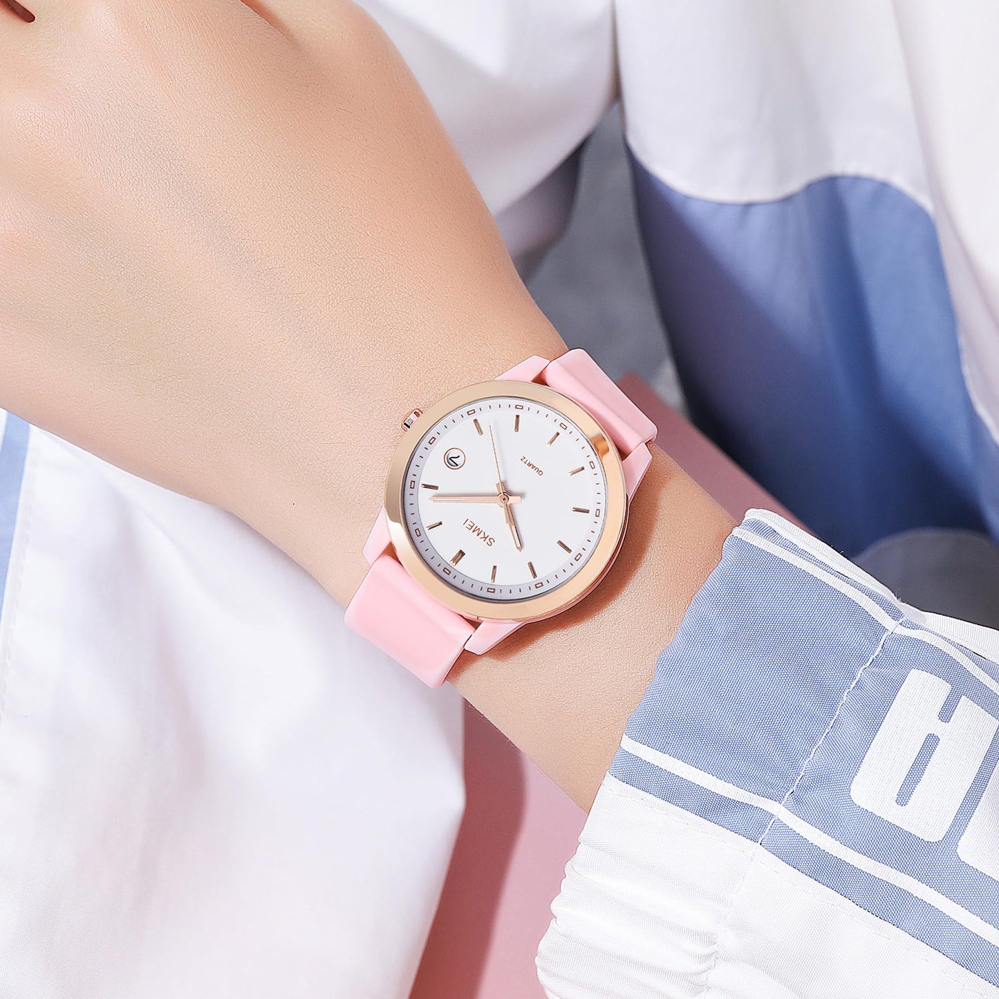 SKMEI New Launch Women's Quartz Analog Watch, Green Dial ABS & Stainless Steel Gold Case Women's Watch, Silica Soft Pink Band, Stylish, Lightweight & Waterproof 30M Fashion for Women - 2319 