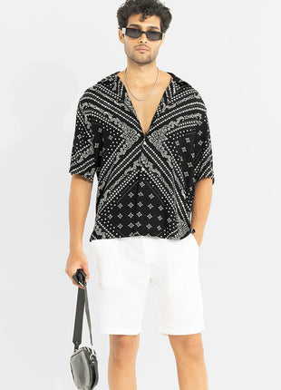 SNITCH Men Casual Shirt | Oversized Fit Half Sleeve Cuban Collar Geometric Print | Premium Rayon Fabric & Smooth Texture for Casual Wear & College Wear |Jet Black, M 