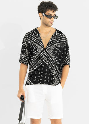 SNITCH Men Casual Shirt | Oversized Fit Half Sleeve Cuban Collar Geometric Print | Premium Rayon Fabric & Smooth Texture for Casual Wear & College Wear |Jet Black, M 