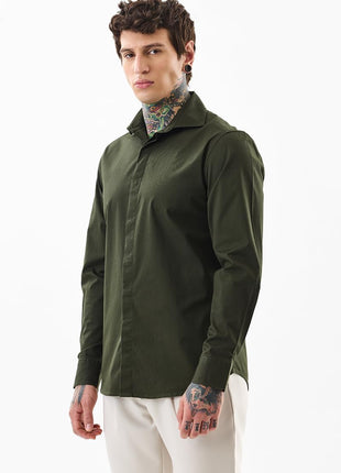 SNITCH Men's Casual Shirt | Slim Fit Full Sleeve Classic Collar Solid Pattern | Premium Cotton Blend & Breathable Fabric for Everyday & Semi-Formal Wear | Dark Green 