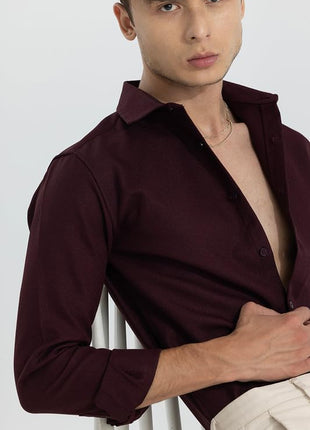 SNITCH crapepoly Maroon Spread Collar Solid Slim Fit Shirt 