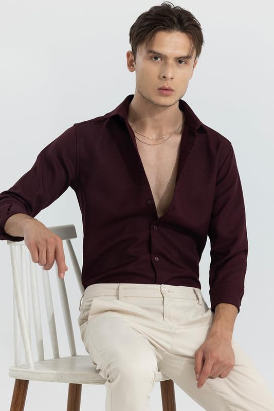 SNITCH crapepoly Maroon Spread Collar Solid Slim Fit Shirt 