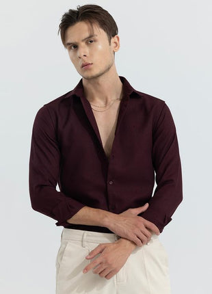 SNITCH crapepoly Maroon Spread Collar Solid Slim Fit Shirt 