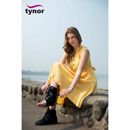 TYNOR Ankle Brace, Black, Medium, 1 Unit 