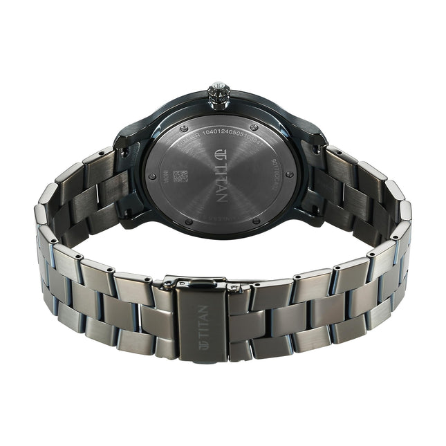 Titan Clasique Slim Quartz Analog with Date Green Dial Stainless Steel Strap Watch for Men/NT90170QM03 