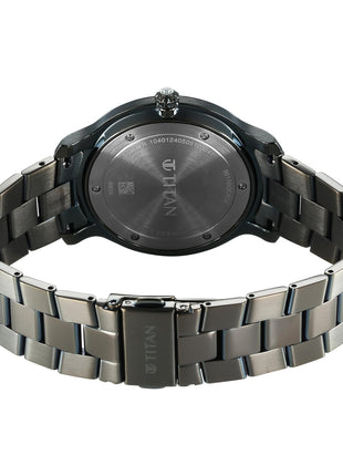 Titan Clasique Slim Quartz Analog with Date Green Dial Stainless Steel Strap Watch for Men/NT90170QM03 
