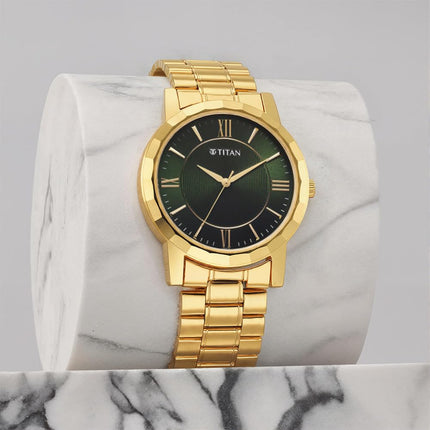 Titan Karishma Zing Quartz Analog Green Dial Gold Stainless Steel Strap Watch for Men - NT1644YM05 