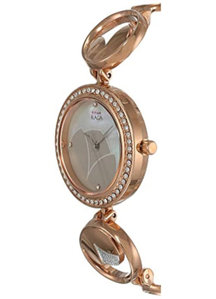 Titan Stainless Steel Raga Analog Mother Of Pearl Dial Women's Watch Nm2539Km01/Nn2539Km01/Np2539Km01, Band Color:Multicolor 