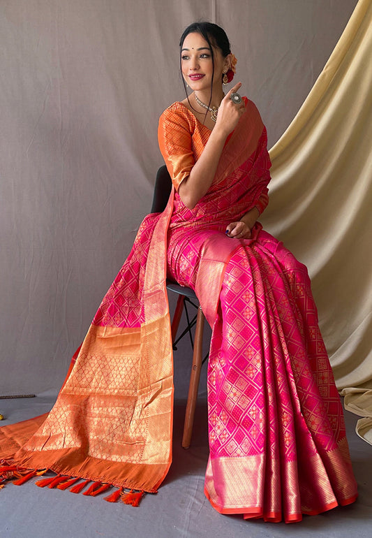 Pink Patan Patola Zari Woven Saree Saris & Lehengas