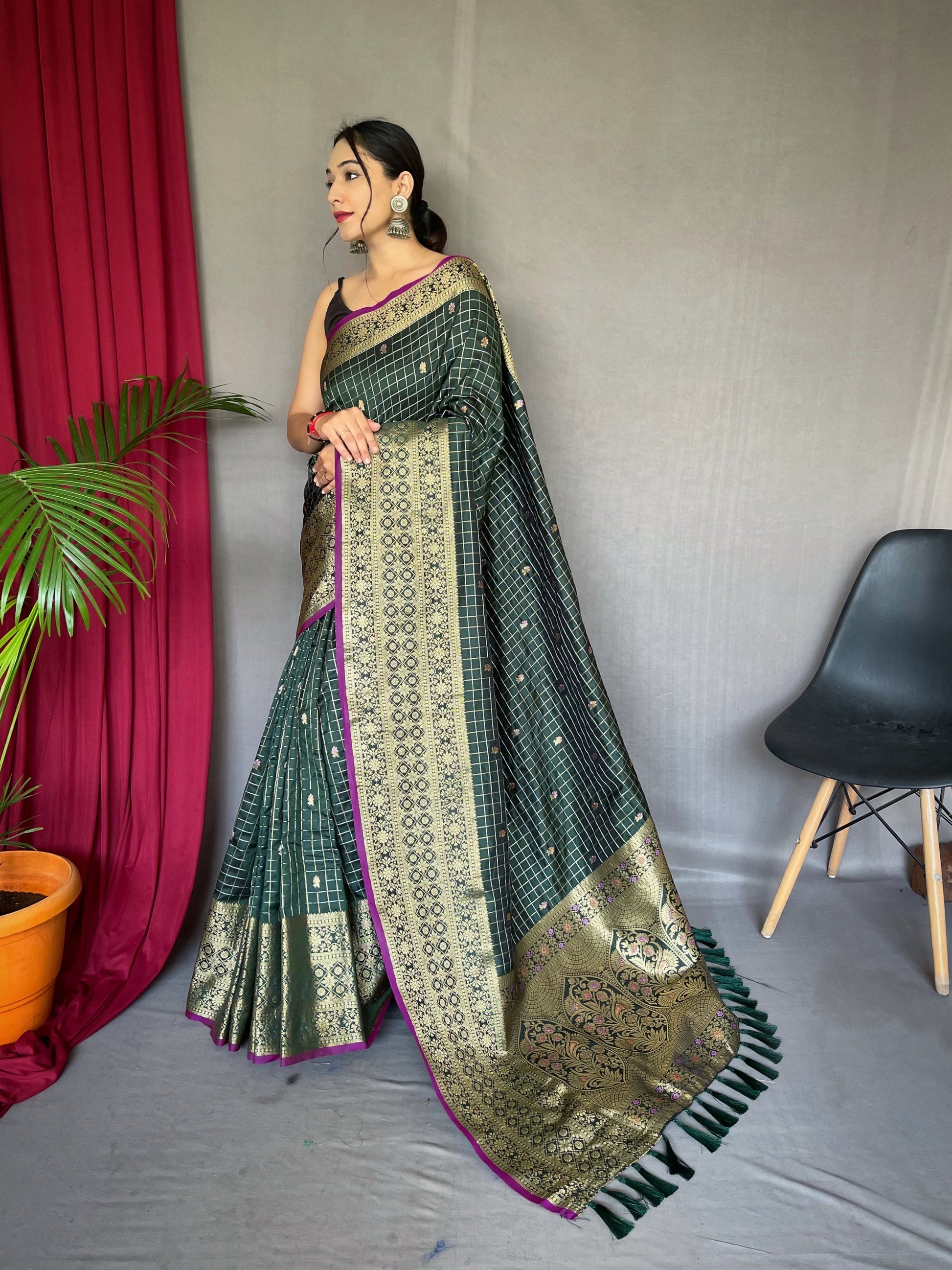 Kalindi Soft Silk Checks Woven Saree Dark Green Saris & Lehengas