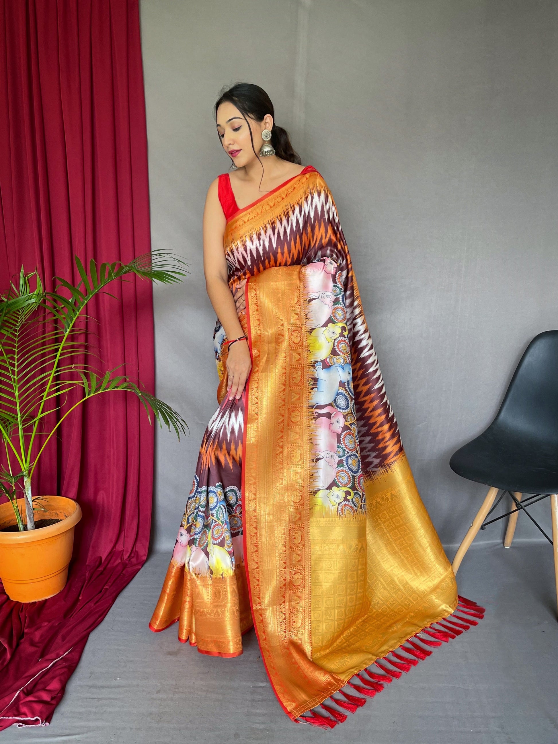 Shrikala Gala Chevron Kalamkari Printed Woven Saree Brown Saris & Lehengas